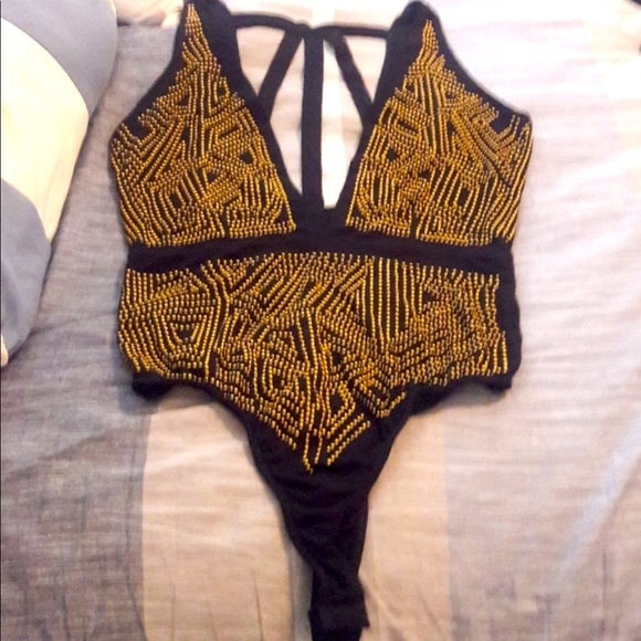 4S13NNAI Tops - Nordstroms Amazing Bodysuit Sz L